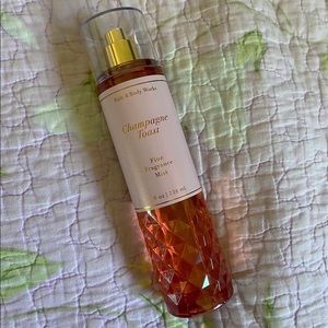 Bath&BodyWorks Champagne Toast!